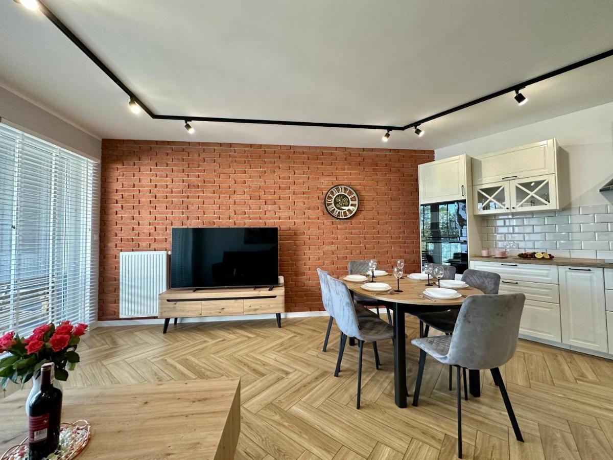 Apartament Ukiel No9 Z Prywatnym Dostepem Do Jeziora I Silownia Opolznevoye Bagian luar foto